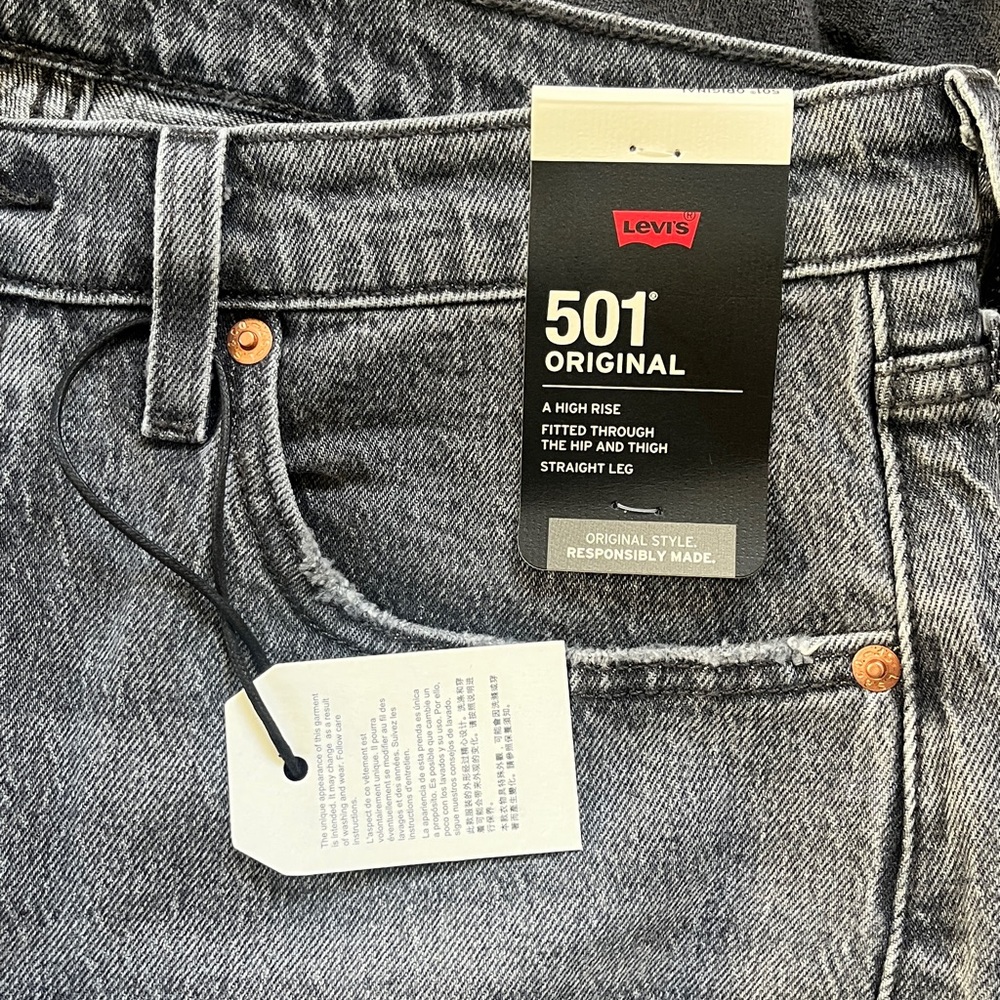 Levi’s 501 jeans NWT 31x30 - Picture 3 of 7